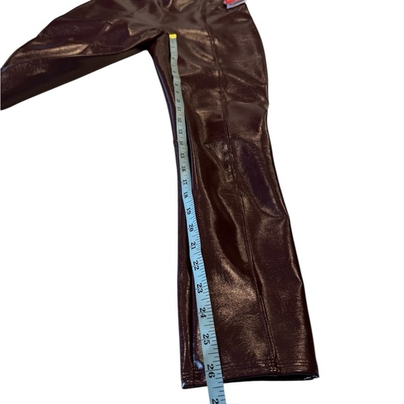 SPANXshape Faux Leather Patent Leggings Pull On Ankle Pants Size Medium NEW - Picture 9 of 15